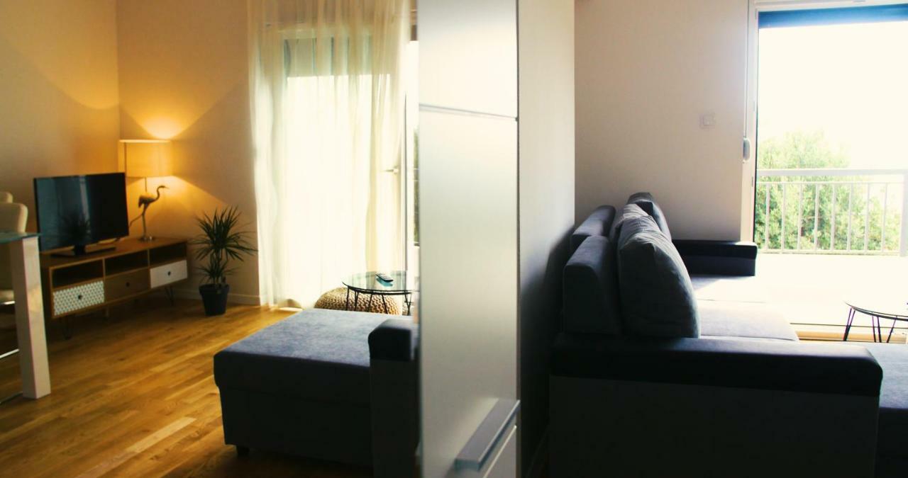 Apartments Beautiful View 오미스 외부 사진